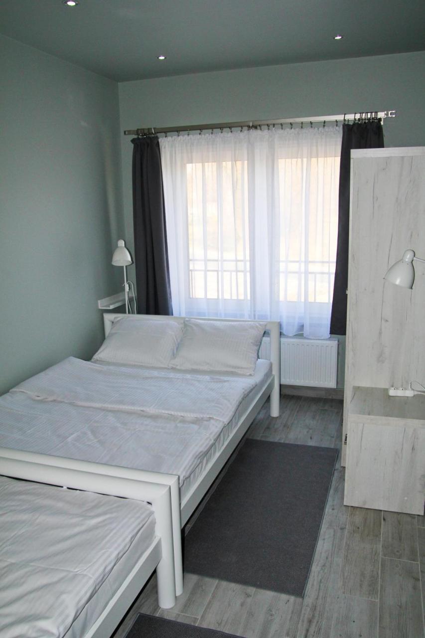Motel Lunar Освенцим Экстерьер фото